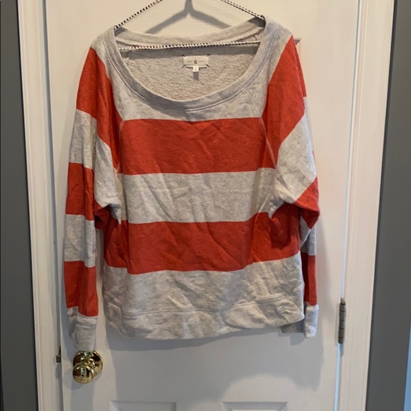 🌻🌻Lou & Grey sweatshirt - Picture 1 of 3